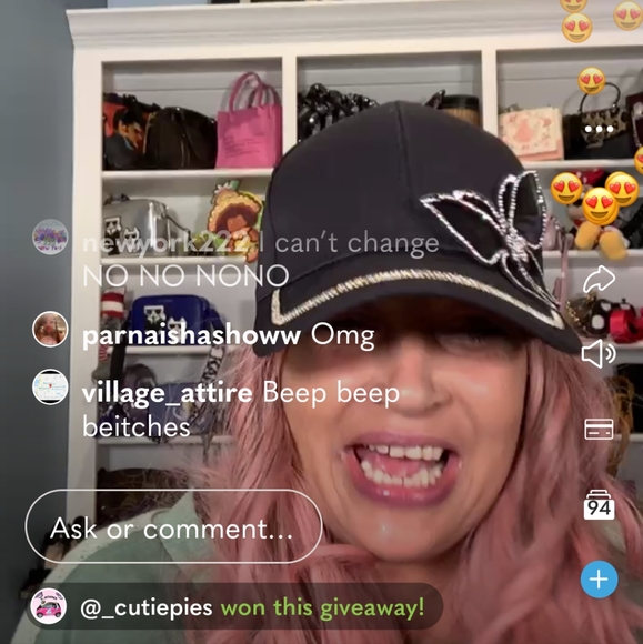 **Host Pick** LIVE & SELLING TOGETHER! - Picture 7 of 10